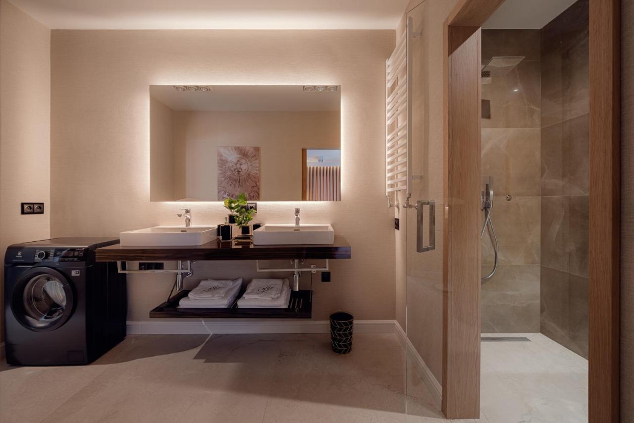 One Luxury Apartments Rzeszow Bagian luar foto